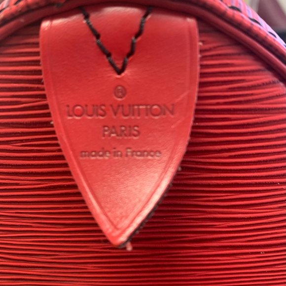 Louis Vuitton Epi Leather Speedy 25 - Picture 6 of 15
